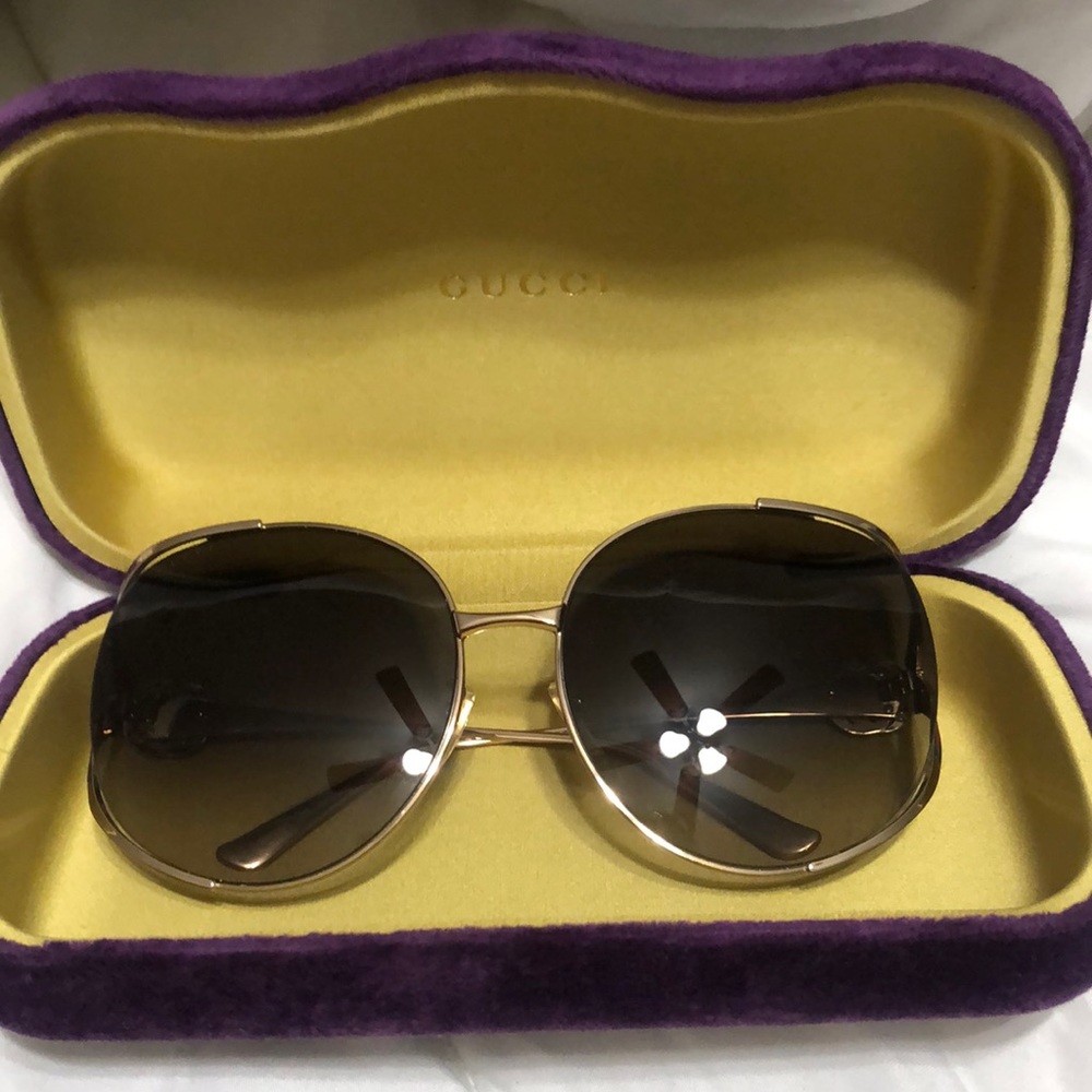 Gucci Brand New GG00225S Oversize Sunglasses